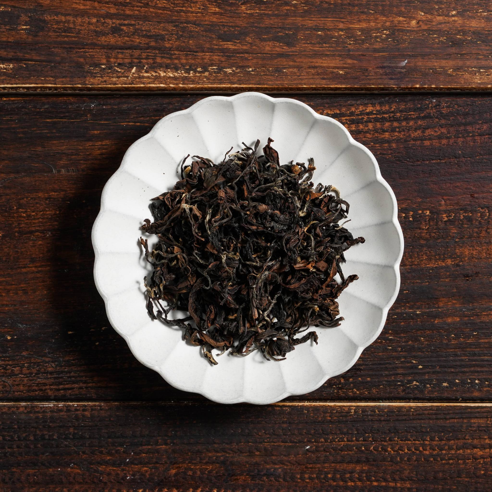 dongfang meiren eastern beauty dry tea leaves
